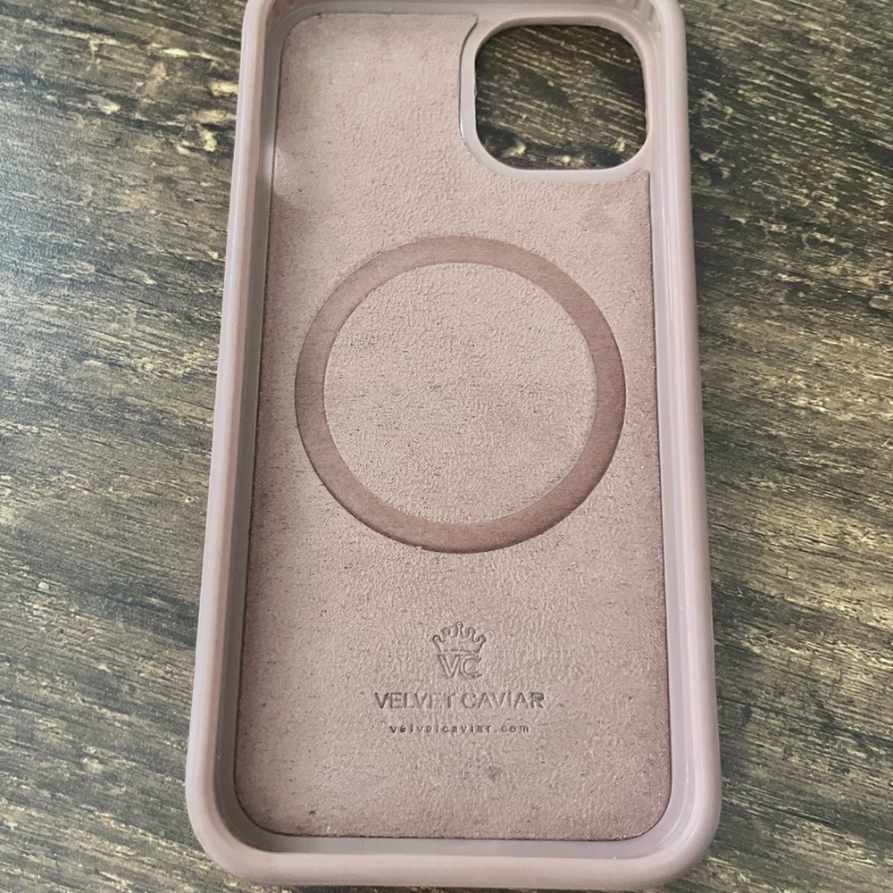 Velvet Caviar Cowboy Bear Phone Case - White and Brown - Picture 2 of 2
